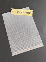 White Zweigart Stramin 44/100 (standard canvas) - 20x30 cm